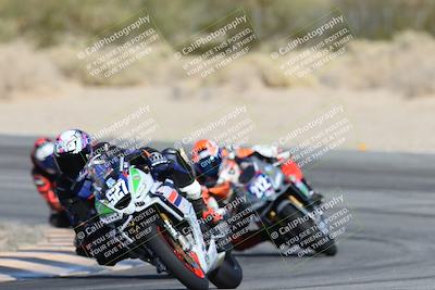 media/Dec-07-2025-CVMA (Sun) [[3e7d2de5dc]]/Race 7-Formula Lightweight Twins Shootout/